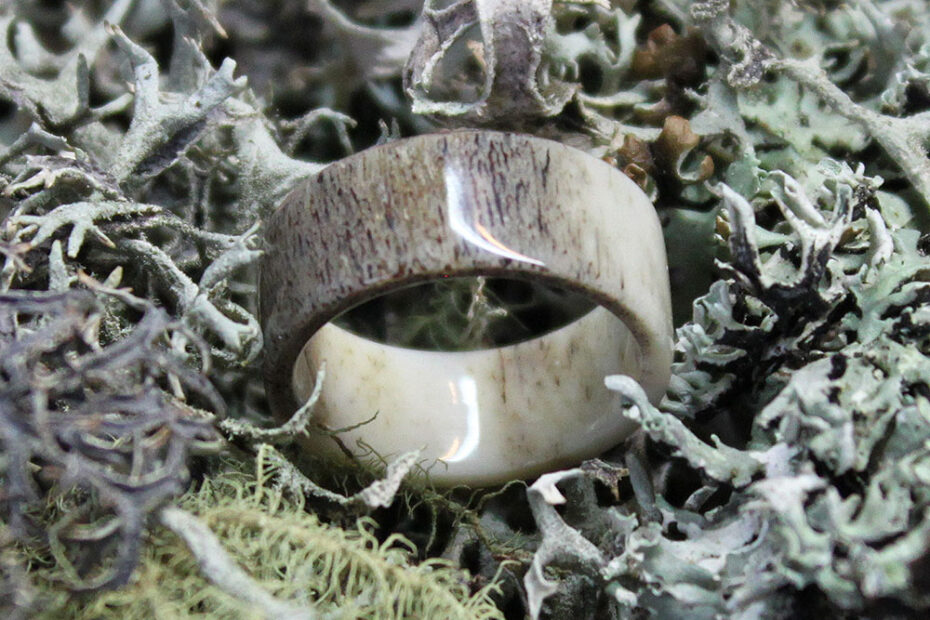 Ring aus Hirschgeweih