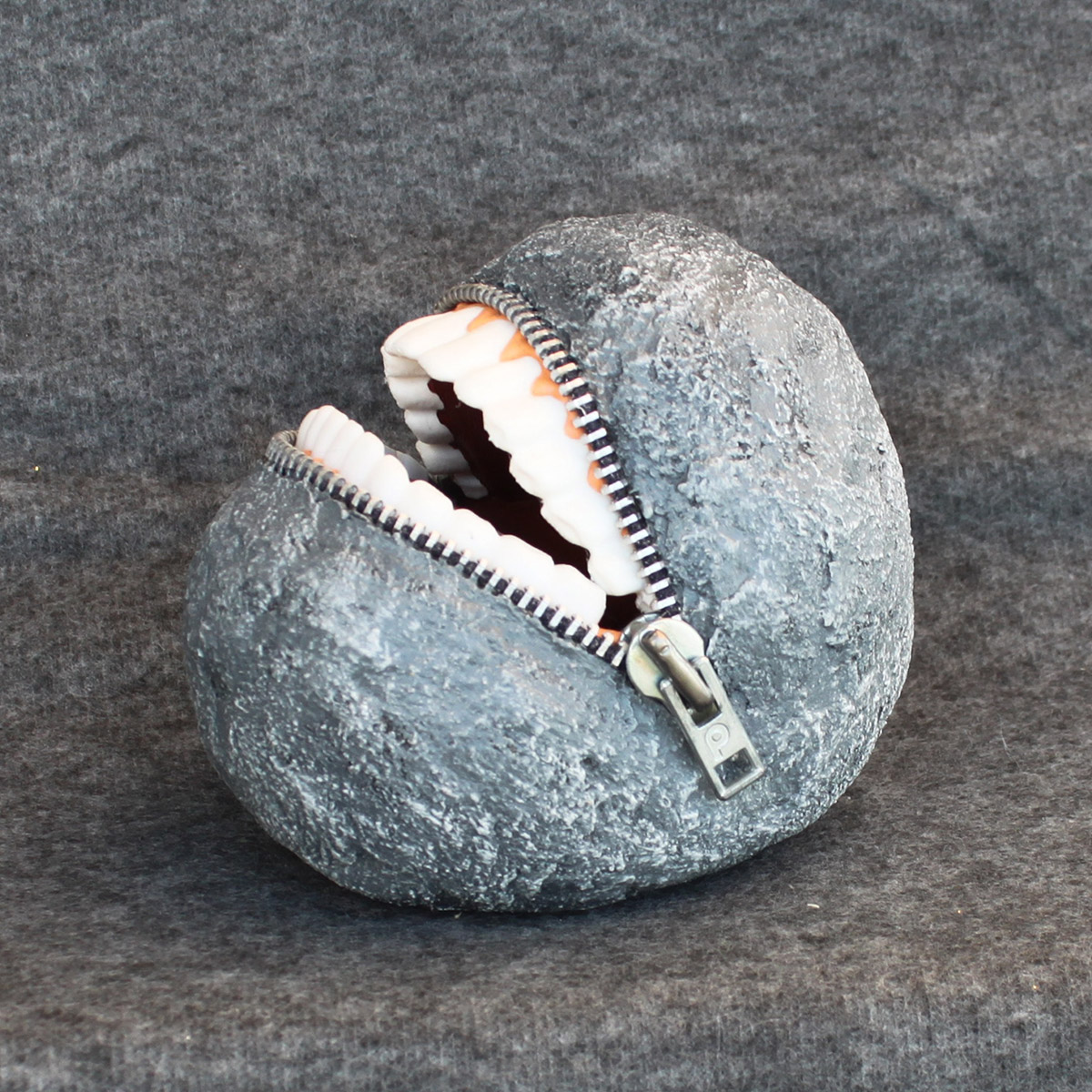 Lachender Stein – Bild 2