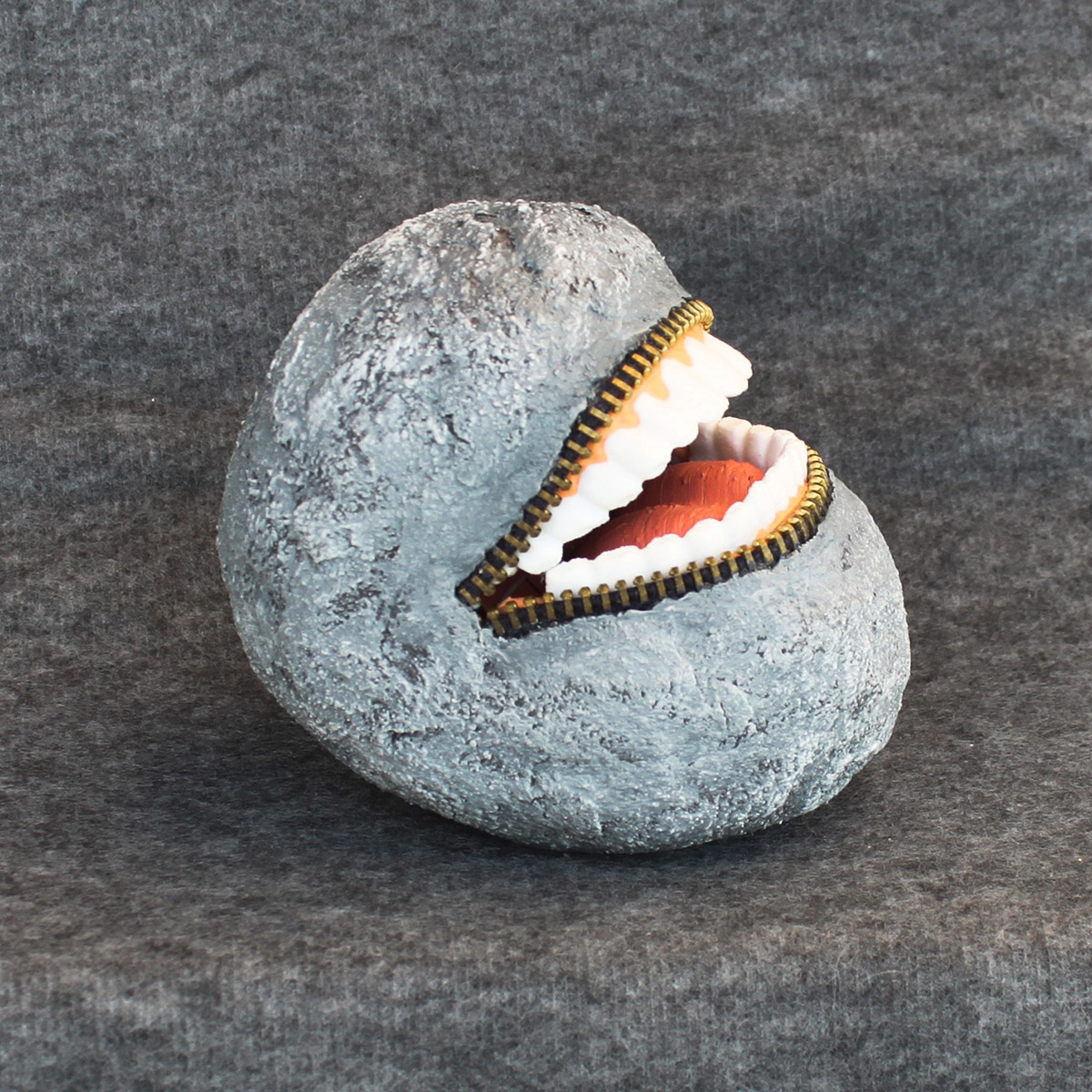 Lachender Stein – Bild 2